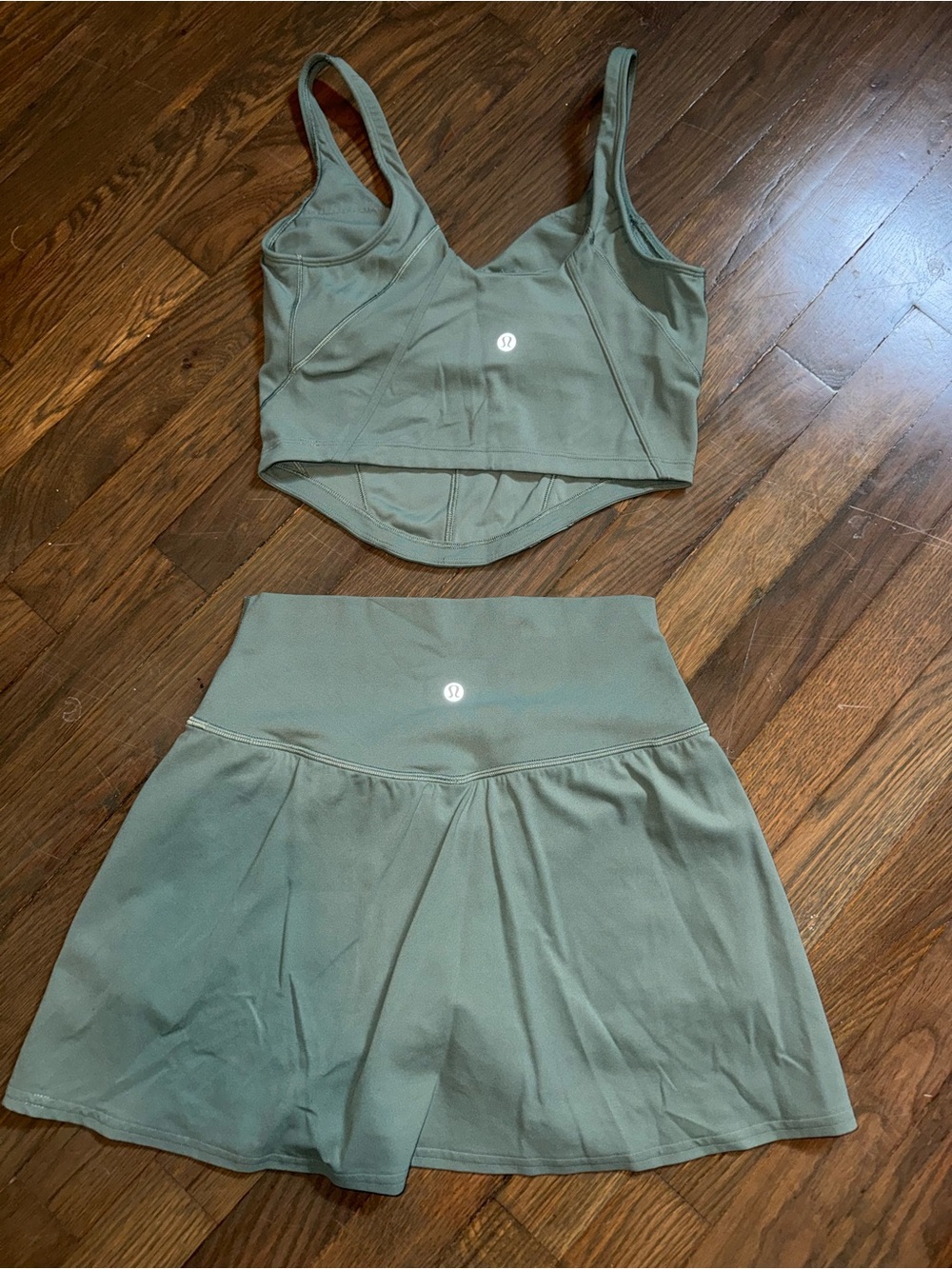 Lululemon Align Corset Tank Top & Align skirt set. Grey Eucalyptus Sizes 6 - Picture 3 of 3